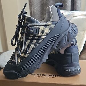 Kids Burberry Sneakers